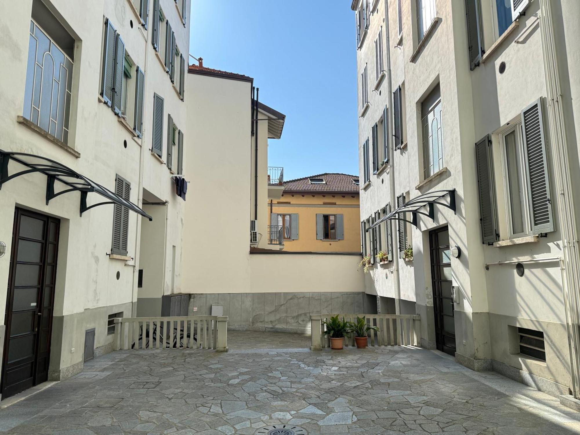 Comoluxhouse- Intero Appartamento Exterior photo